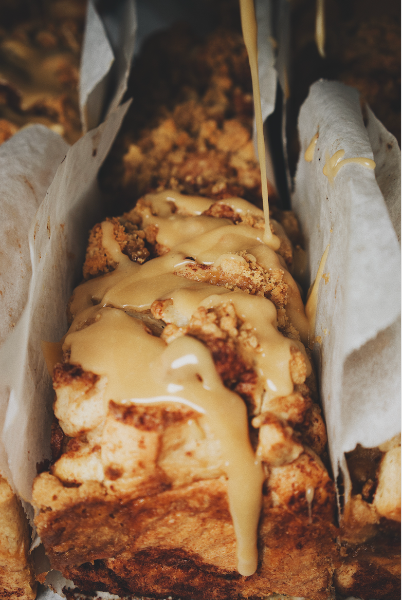 MAY 29 | CARAMEL APPLE MONKEY BREAD